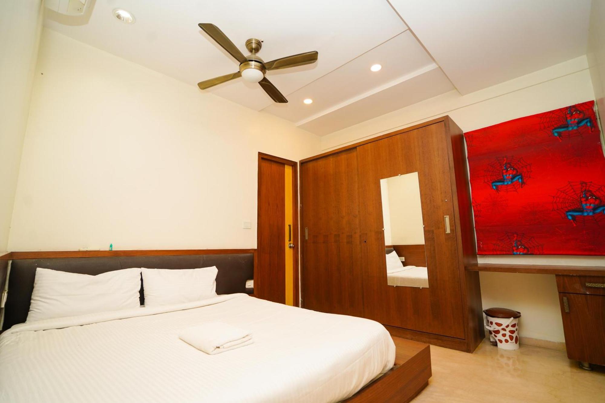 Golden Villa - Duplex House With Private Theater - Near To Alipiri And Bhudevi Ttd Ticket Counter And Kapilateertham Tirupati Exterior photo